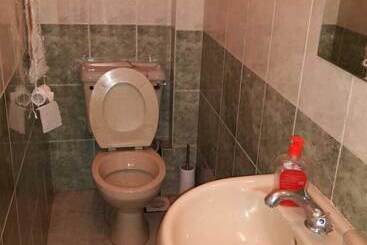 تختخواب و صبحانه Maurica Homes
