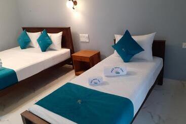 Mrd Beach - Trincomalee