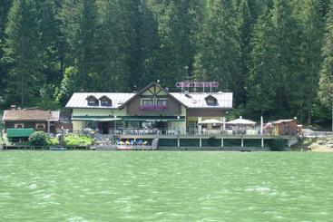 Appartamenti Chalet Al Lago