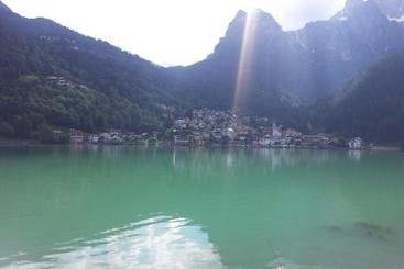 Appartamenti Chalet Al Lago
