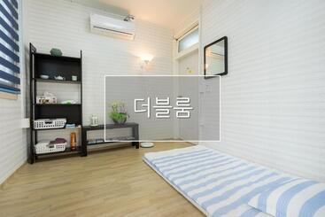 پانسیون Yours Guesthouse In Tongyeong