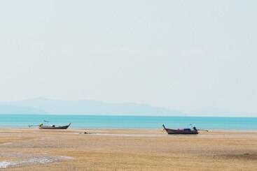 هتل Artisan Koh Yao Yai
