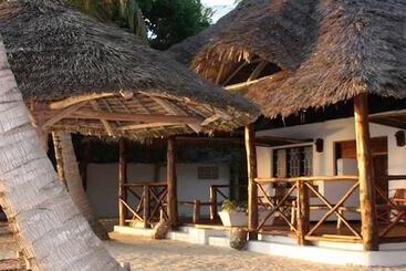 هتل Chapwani Island