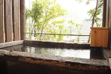 هتل Fumoto Ryokan
