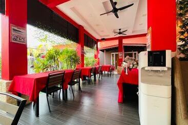 هتل Villa Abadi Resort