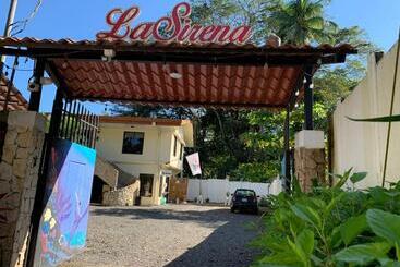 La Sirena Playa Jaco