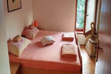 پانسیون Guest House Bikica