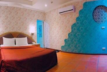 تختخواب و صبحانه Feng Qing Motel
