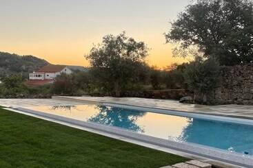 Casas Da Villa   Oliveira E Videira