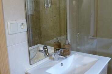 Casas Da Villa   Oliveira E Videira