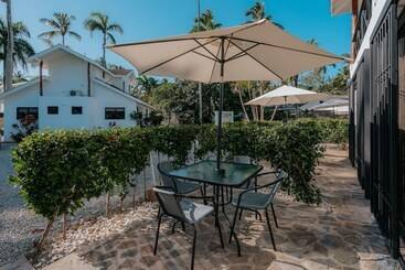 Condo Hotel Playa Las Ballenas