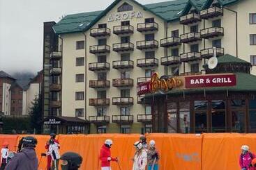 هتل Grofa Apartments