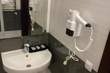 هتل Grofa Apartments