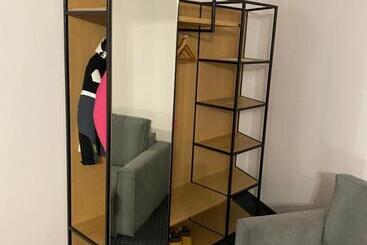 هتل Grofa Apartments