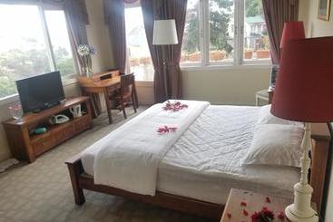 Lam Phan Hotel Villa