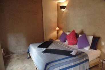 هتل Le Moulin