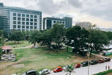 پانسیون Avida Towers Cebu708 Fast Wifi, Netflix, 50in Smart Tv
