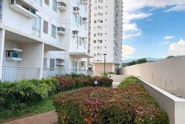 پانسیون Avida Towers Cebu708 Fast Wifi, Netflix, 50in Smart Tv