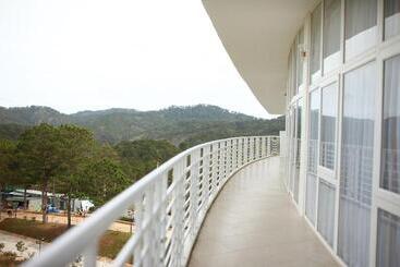هتل Thuy Hoang Nguyen Resort & Spa