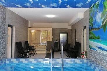 هتل آپارتمان Vila čair Doplata Za Bazen