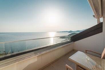 Ananti Resort, Residences & Beach Club by The Leading Hotels Of The World
