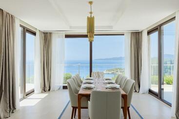 Ananti Resort, Residences & Beach Club by The Leading Hotels Of The World