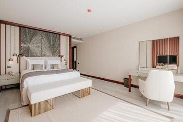 Ananti Resort, Residences & Beach Club by The Leading Hotels Of The World