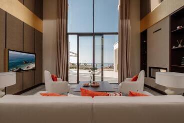 Ananti Resort, Residences & Beach Club by The Leading Hotels Of The World