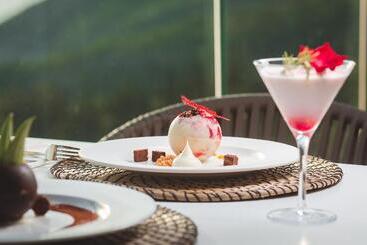 Ananti Resort, Residences & Beach Club by The Leading Hotels Of The World