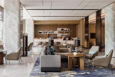 هتل Courtyard By Marriott Shenzhen Northwest