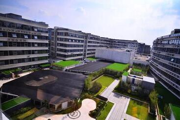 هتل Courtyard By Marriott Shenzhen Northwest