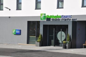 هتل Holiday Inn Express   Sindelfingen, An Ihg