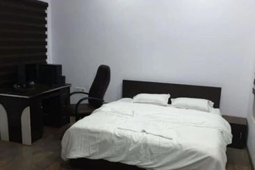 هتل Nisarg Resort