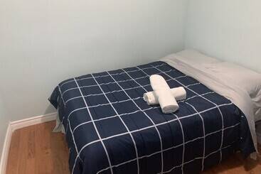 پانسیون Dundas Guest House
