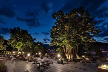 هتل The Lynx Mountain Resort