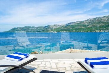 Beachfront Villa Gabriela With Pool