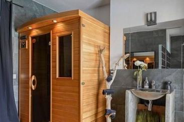 تختخواب و صبحانه Mas Sainte Marie Private Hot Tub Suites