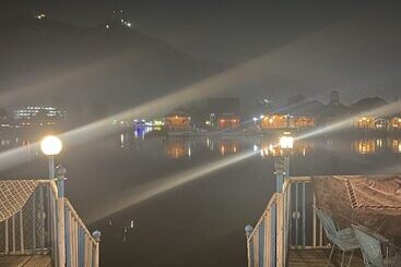 هتل Floating Heritage Group