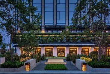 هتل Waldorf Astoria Xiamen