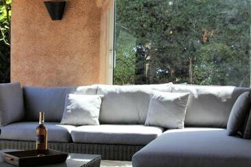 Modern Villa In La Motte With Swimming Pool
