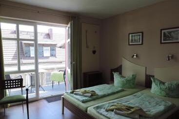 Pension Achteridyll