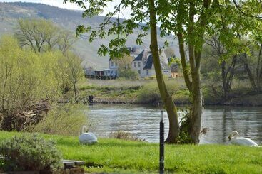 ツーリストアパートメント Classy Holiday Home In Rzig Near Forest