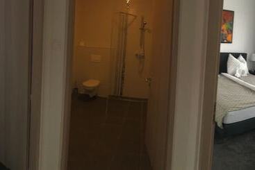 پانسیون Filsdeger Ház   Central Rooms & Apartmans