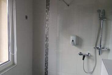 پانسیون Filsdeger Ház   Central Rooms & Apartmans