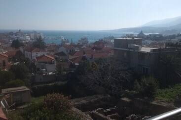 هتل Pyrgos Sofokleous