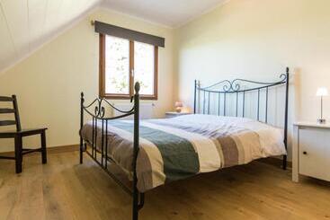 Luxury Villa With Pool On The Edge Of Montignac