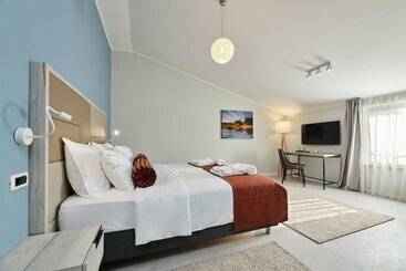 پانسیون Al Porto Suites