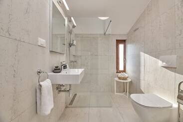 پانسیون Al Porto Suites