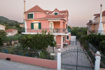 Ariadni Sea View Apartment