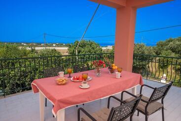 Ariadni Sea View Apartment